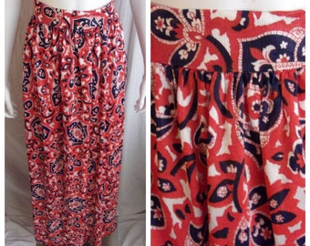 Vintage 1970s Skirt Red and Navy Paisley Print Maxi Medium 28 Waist