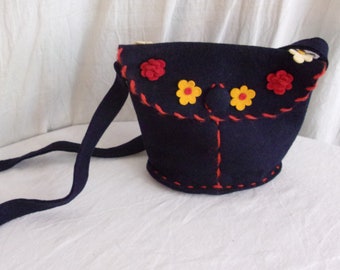 Vintage 1940s Purse Felt with Flower Appliques Alpine Mini Purse