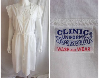 Vintage 1940s Nurses Uniform White Cotton Large 42 x 34 x 48