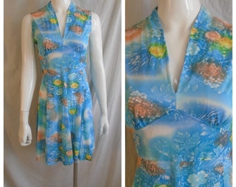 SALE Vintage 1970s Dress Floral Photo Print Sleeveless Mini Dress Summer Dress Small 36 x 28 x full