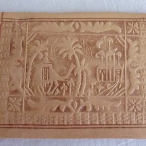 Cartera vintage de los años 70 de piel grande con muchos compartimentos Oasis y diseño camel