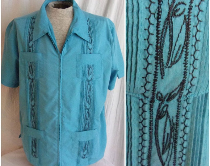 Vintage Green Guayabera Shirt main image 0