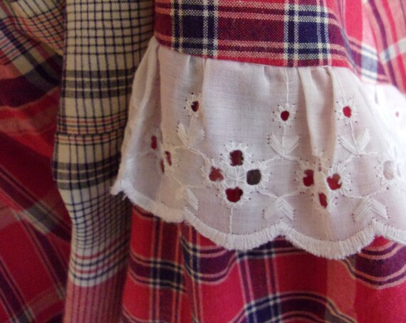 Vintage 1970s Maxi Skirt Plaid Cotton With Eyelet… - image 3