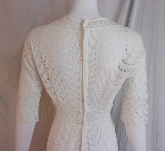 Vintage 1910s Dress White Eyelet Garden Party Dre… - image 3