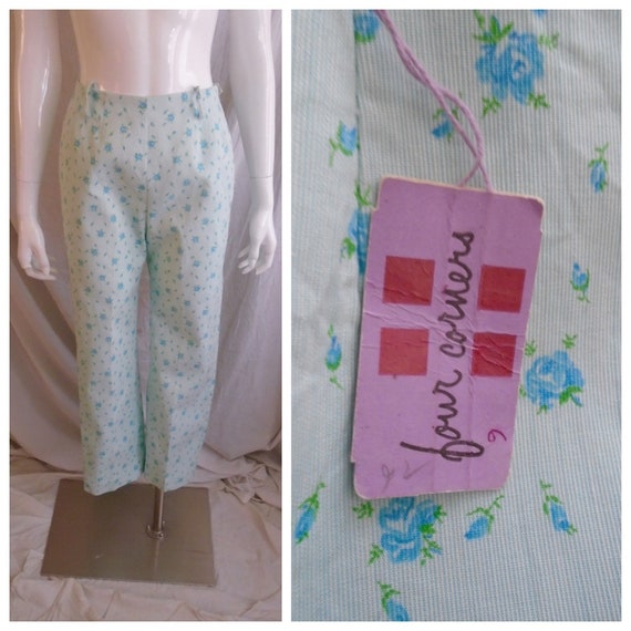 SALE Vintage 1960s Pants Green Blue Pastel Floral… - image 1