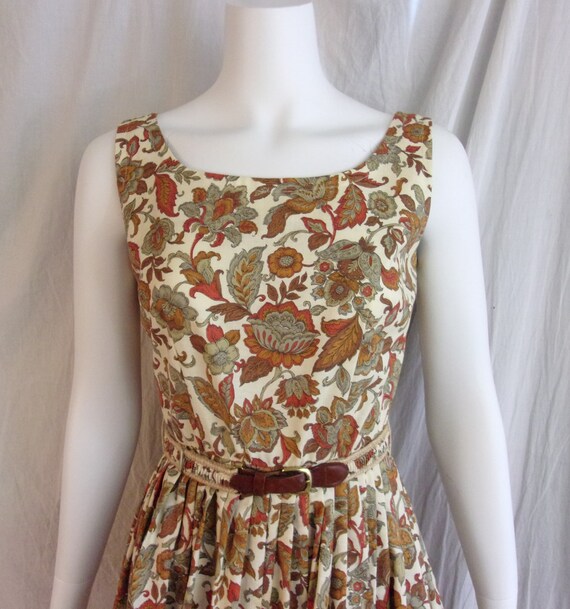 Vintage 1950s Dress Brown Red White Floral Cotton… - image 5