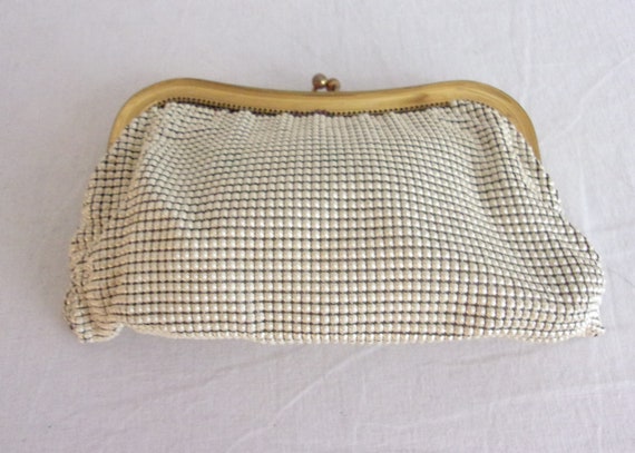 Vintage 1950s Purse Cream Metal Mesh Clutch Whiti… - image 5