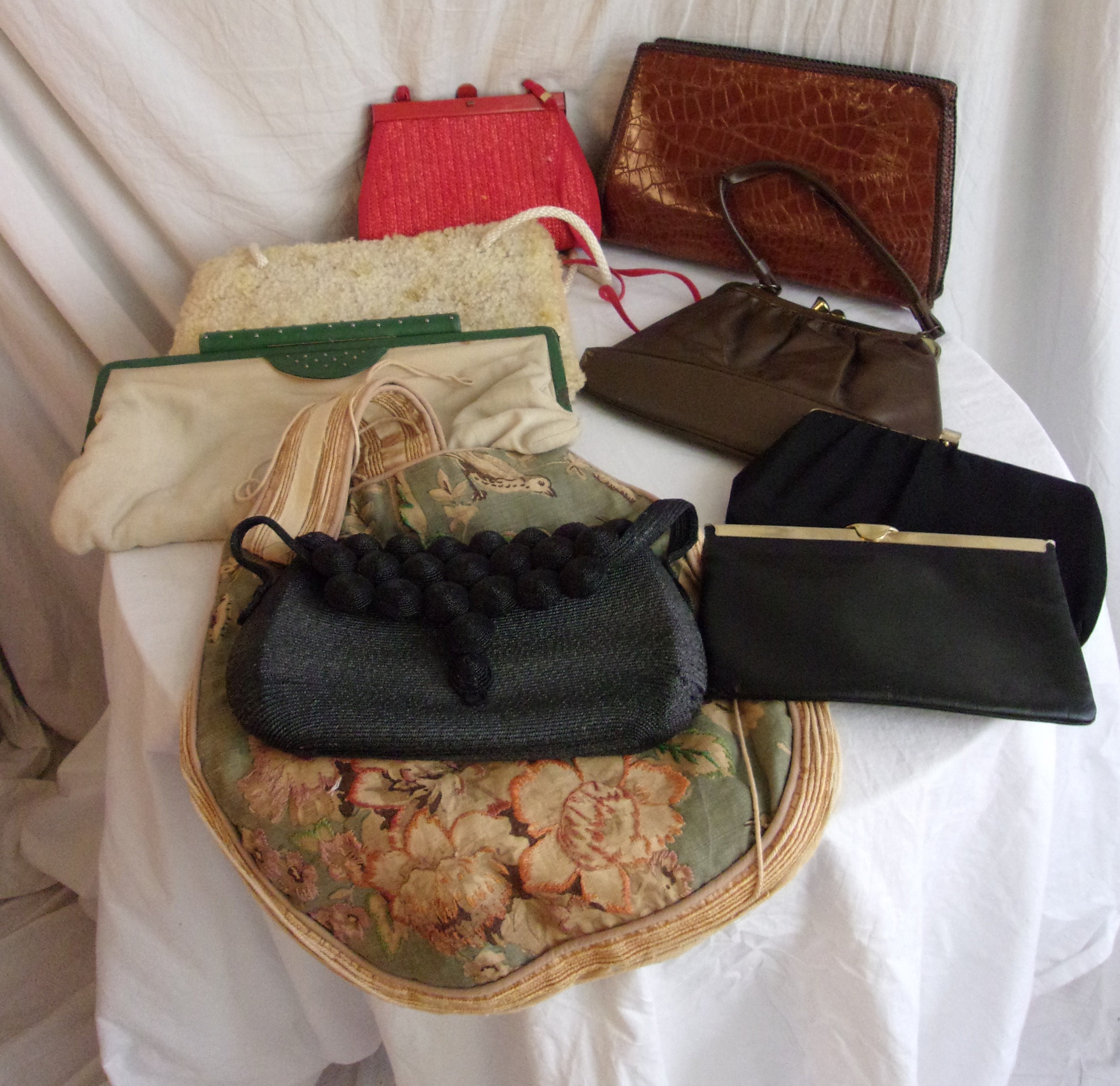 Vintage, Bags, Vintage Crown Lewis Brass Clasp Felt Handbag