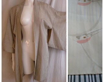 Vintage 1950s Kimono Rayon Crepe Striped Unisex Kimono with Beautiful Crane Print Lining Womans Large Mans Small