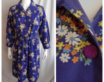 Vintage 1950s Dress Blue Cotton Floral Print Day Dress Shirtwaist Large 42 x 33 x full