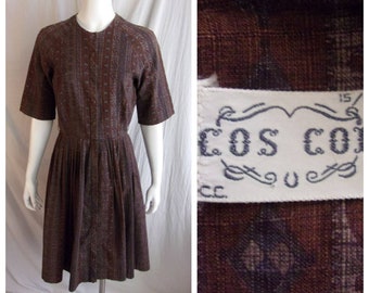 Vintage 1950s Dress Brown Paisley Print Cotton Shirtwaist Small