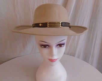 Vintage 1960s Felt Cowboy Western Hat Beige Wide Brim Tooled Vinyl Hatband