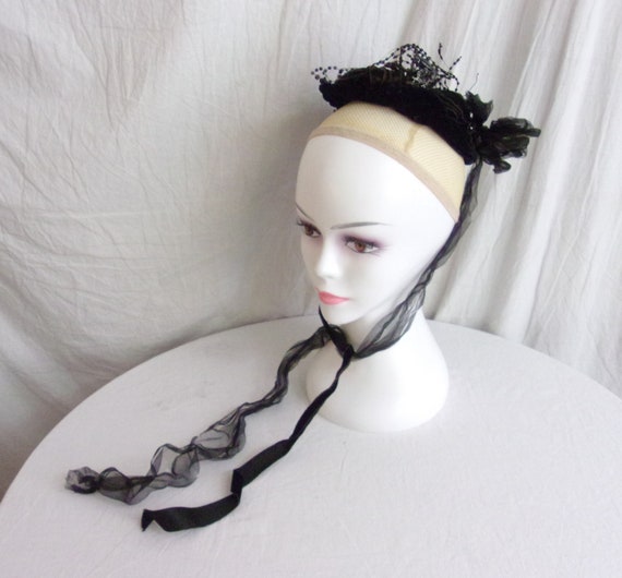 Vintage 1880s Bonnet Antique Victorian Hat Velvet… - image 1