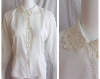 Vintage 1950s Blouse White Nylon with Floral Embroidery Button Down Large