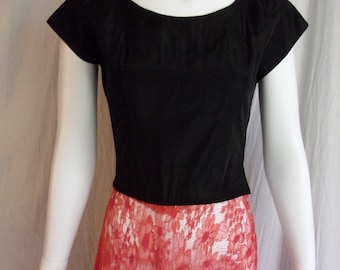 Abito in rayon nero e pizzo rosso anni '40: abito formale vintage XS