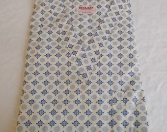 Vintage 1960s Mens Pajamas Deadstock Cotton Blend Medallion Print Small