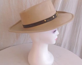 Vintage 1960s Felt Cowboy Hat, Beige Wide Brim, Size 7 1/4