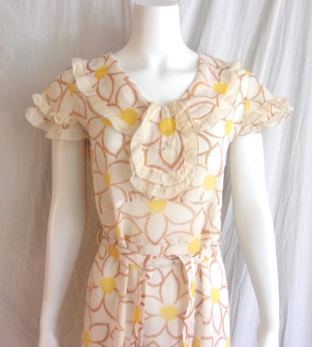 Vintage 1930s Dress Floral Print Cotton Day Dress Large Stylized ...