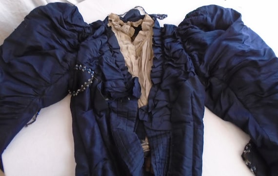 Vintage 1900s Bodice Blue Silk Top with Huge Leg o