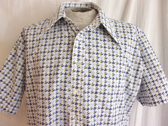 Vintage 1970s Mans Shirt Oversized Houndstooth Pr… - image 6