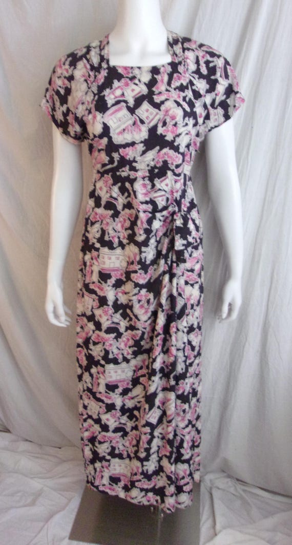 1940s Rayon Day Dress: Horse & Carriage Novelty P… - image 2