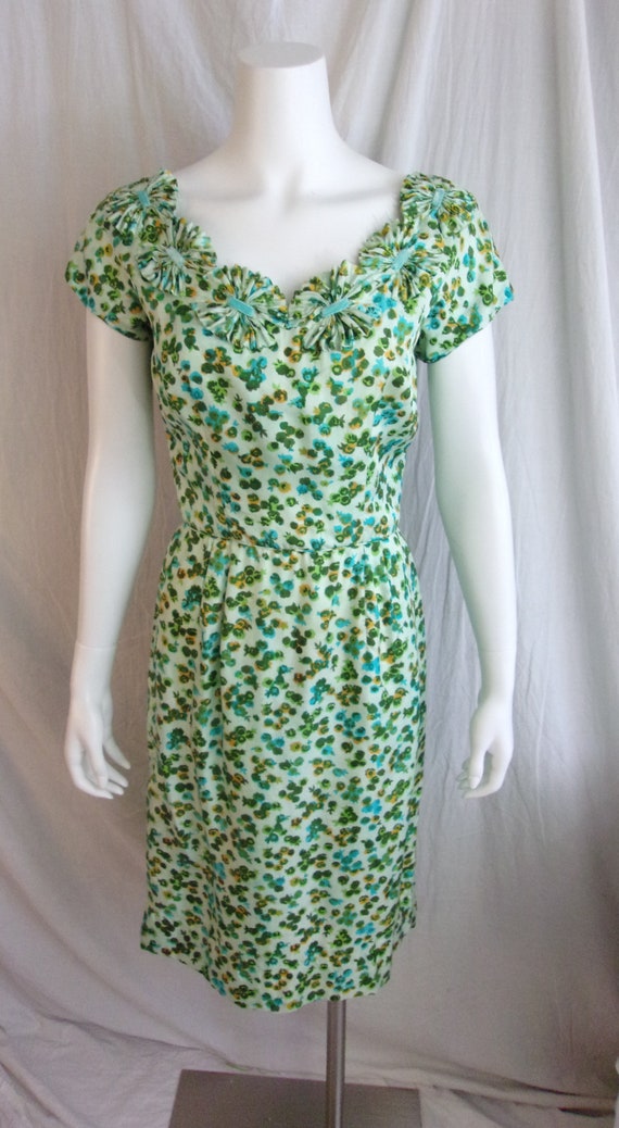 Vintage 1950s Dress Silk Print Floral Wiggle Dres… - image 5