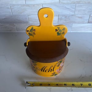 Mehl Container