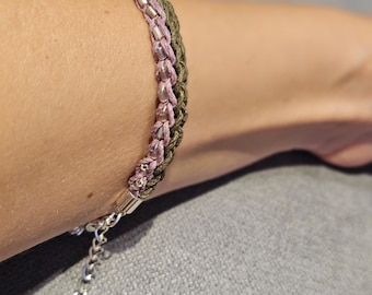 Handgemaakte henneparmband met glaskralen: verstelbare boho-sieraden