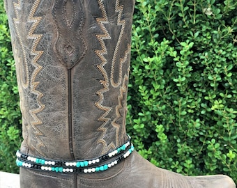 Pulsera/bota de 4 vueltas con pepitas de turquesa, perla, plata y cristal negro