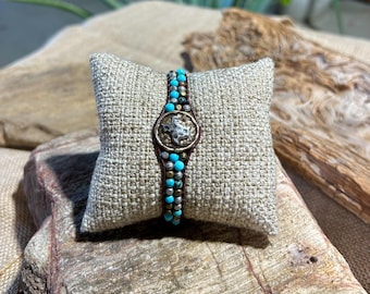 Pulsera de una sola vuelta con turquesa y doble ancho focal de Texas