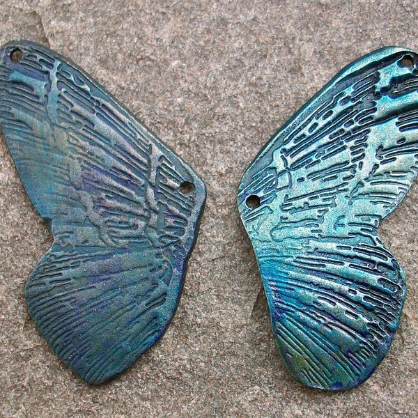 Megan Wings Peacock Shimmer