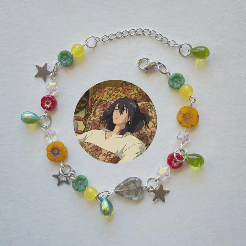 Det rörliga slottet i Studio Ghibli-stil med glas- och pärlarmband howl's room