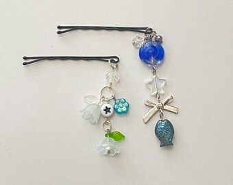 pinzas para el cabello florales con cuentas de vidrio marino inspiradas en el océano Agua