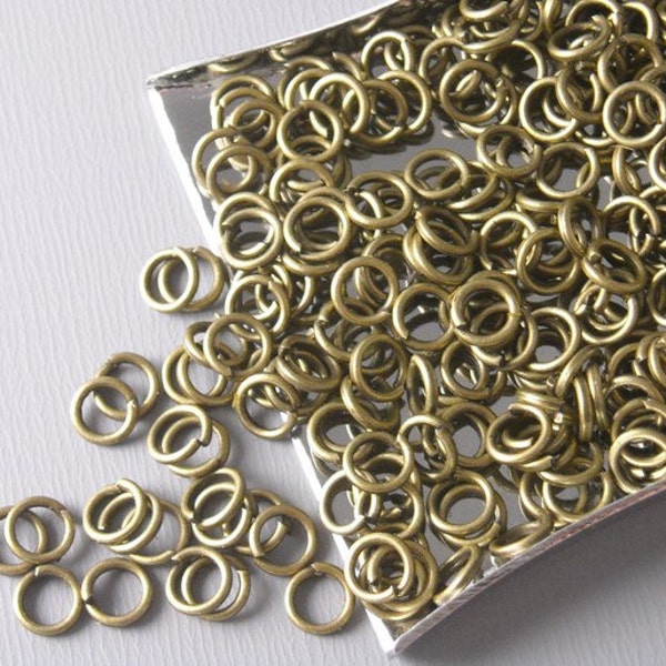 Sturdy Open Cut Jump Rings, Antique Bronze Plated, 4mm, 21 gauge - 100 pieces