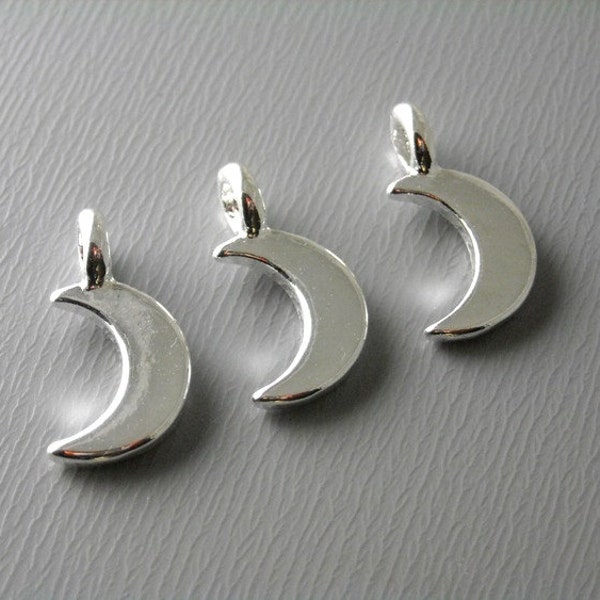 Sturdy Petite Silver Crescent Moon Charms, Silver Tone Plated, 9mmx3mm - 6 pieces