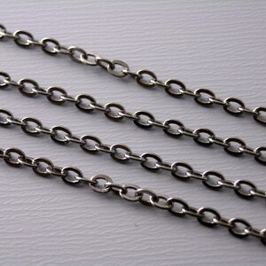 Flattened Cable Link Chain, Gunmetal Plated, 2.5mm x 2mm - 10 feet