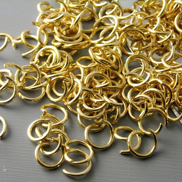 Thick Open Cut Jump Rings, KC Gold Plated (Light Gold,) 6mm, 20 gauge - 100 pieces