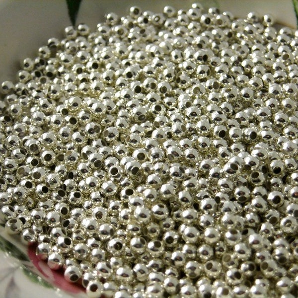 Bright Silver Rounded Seed Beads, Silver Tone Plated, 2.5mm diameter - 100 pieces