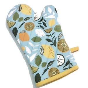 Lemon Print Oven Mitt, Handmade Modern Citrus Kitchen Glove
