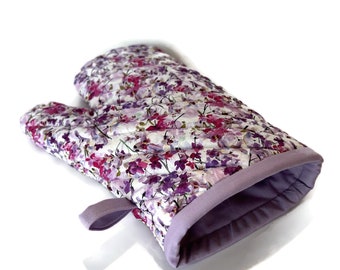 Lavender Floral Oven Mitt - Cottage Core Kitchen Decor - Gift for Mom