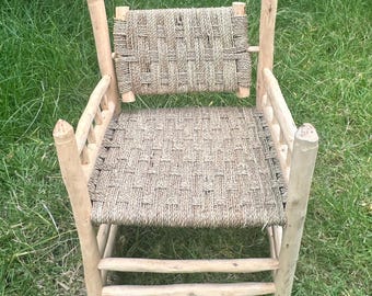 手作りのモロッコ風アームチェア（肘掛け付き） – Boho Accent Seating Furniture
