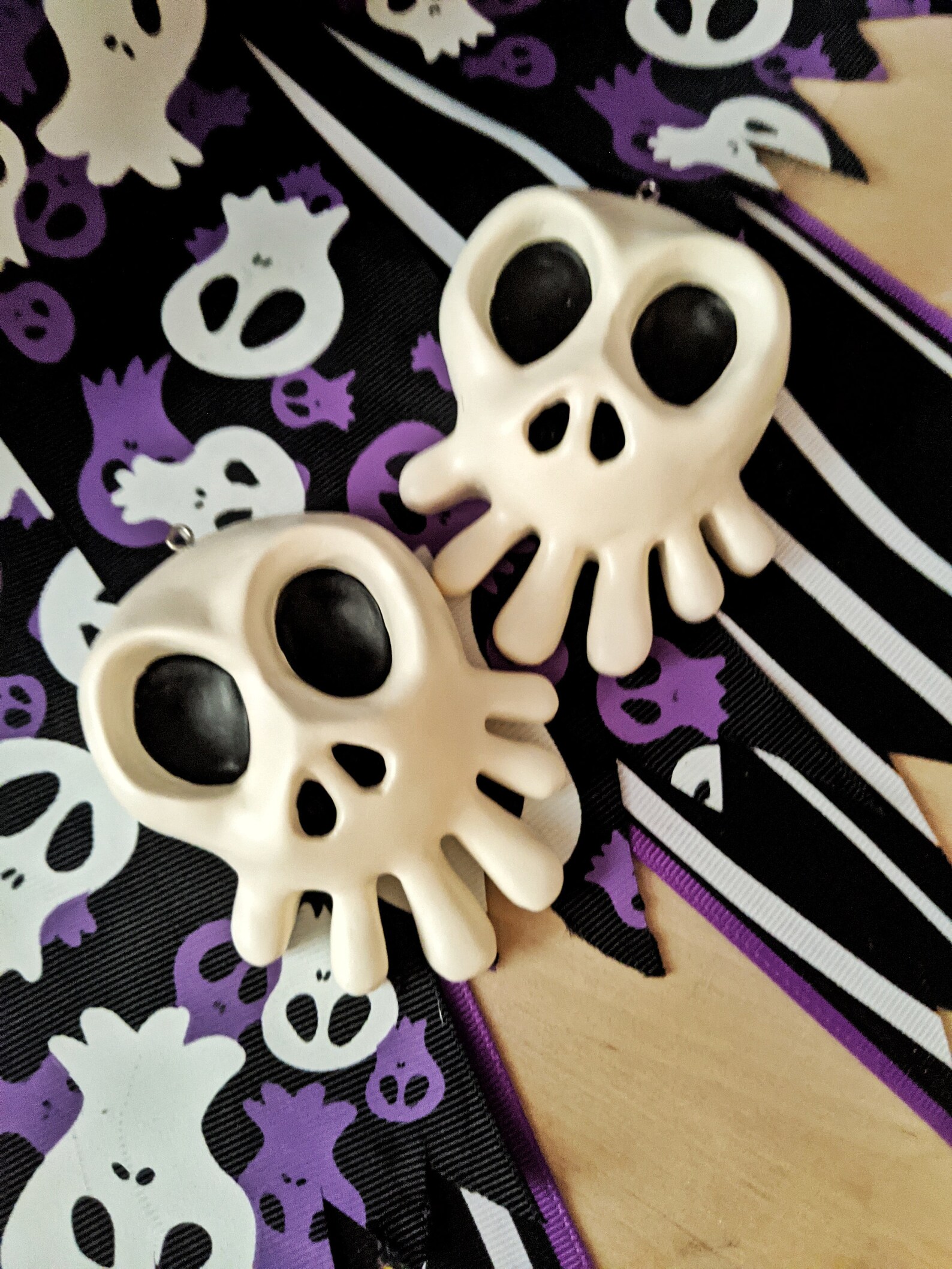 Mini Haunted Mansion Holiday Skull for Halloween and Christmas - Etsy