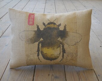 Bumble Bee Burlap Pillow, Shabby chic,  Bee Decor, Farmhouse Pillows, B7,  INSERT INCLUDED