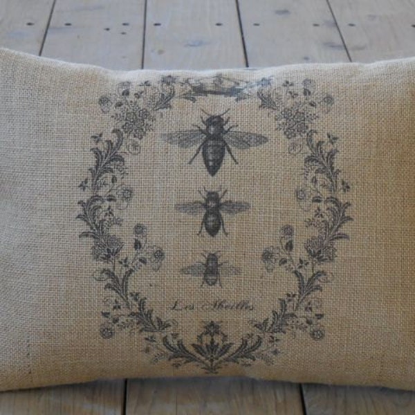 French Bee Burlap Pillow, Farmhouse Pillows, Fixer Upper Style, Modern farmhouse, Bee pillow