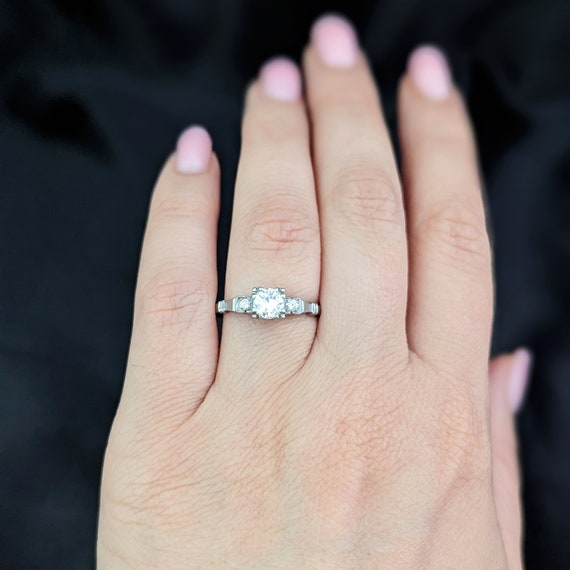1950s Diamond Platinum Engagement Ring Vintage Es… - image 5