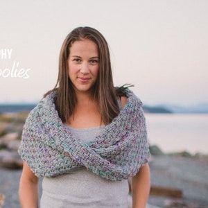 Crochet Shawl Pattern: "Twisted Infinity Shawl", Crochet Mobius Shawl