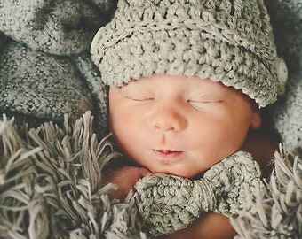 Boys Crochet Hat Pattern: Newsboy with Bow Tie, Newborn - Child