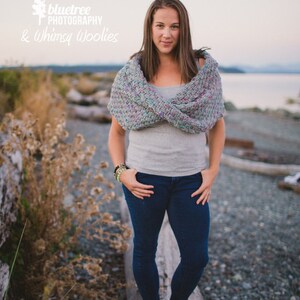 Crochet Shawl Pattern: 'Twisted Infinity Shawl', Mobius Shawl image 2