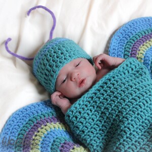 Crochet Photo Prop Pattern: Newborn, Crochet Hat, Cocoon & Wings, 'Lil' Luv Bug' image 2