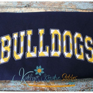Bulldogs Arched Embroidery - Rev. 12/19/2023